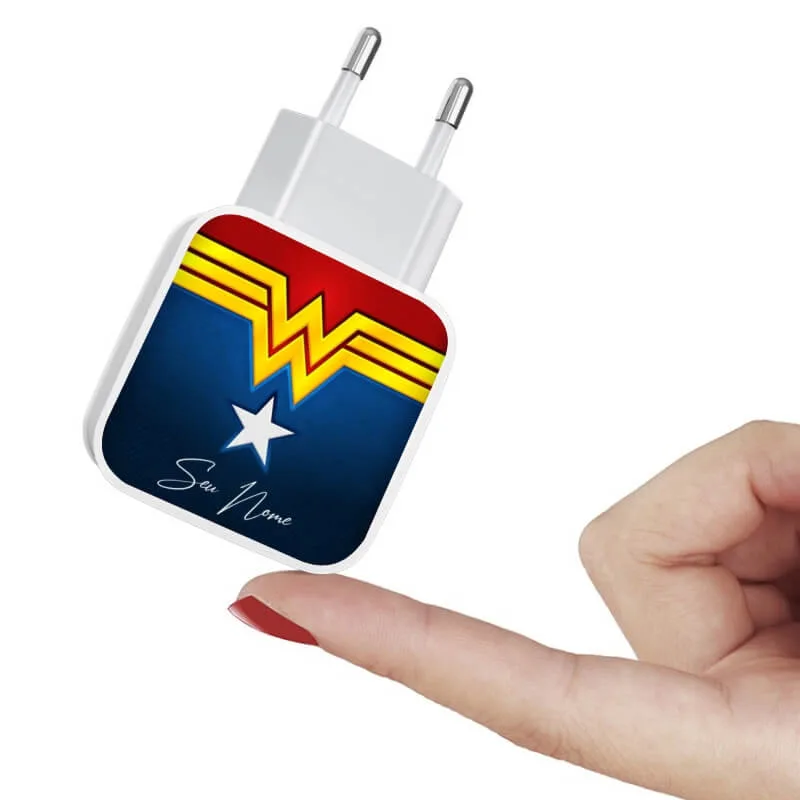 KIT Capinha de Celular+Carregador Portátil+Carregador de Parede+PopSocket Mulher Maravilha II